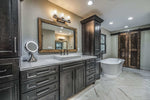 Hyde Park - Bathrooms - Designush